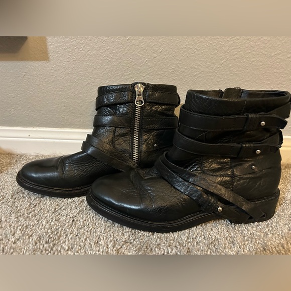 Dolce vita boots, size 8 - Picture 3 of 11
